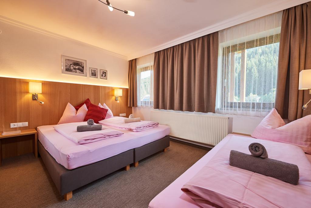 Apartments Neue Post Фильцмос Экстерьер фото