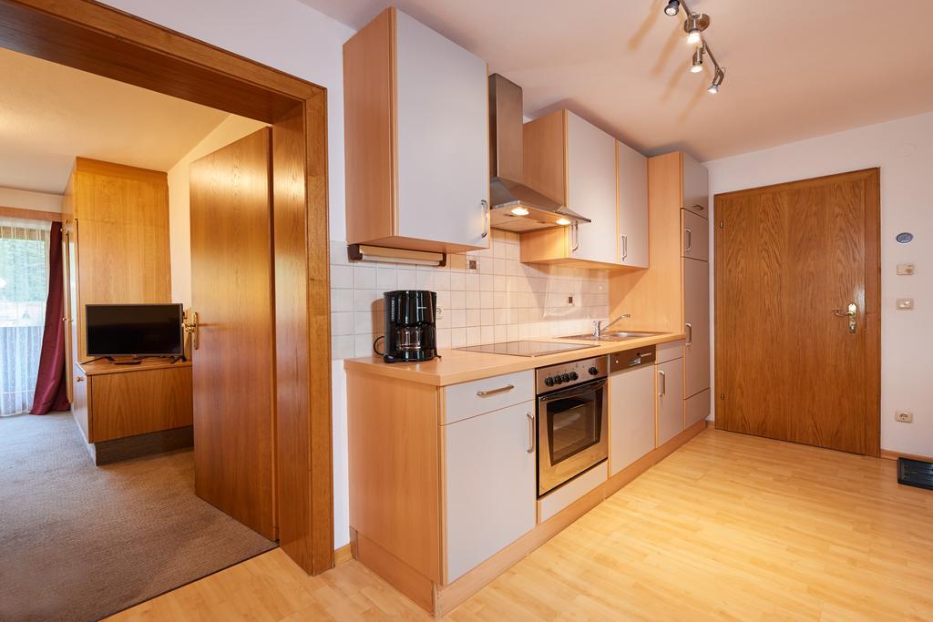 Apartments Neue Post Фильцмос Экстерьер фото
