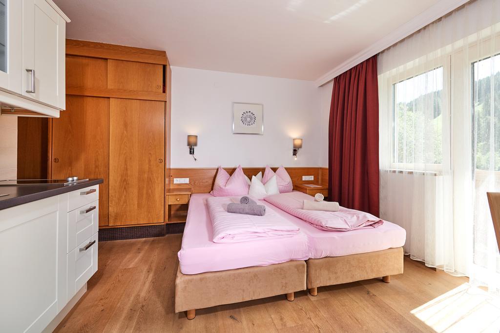 Apartments Neue Post Фильцмос Экстерьер фото