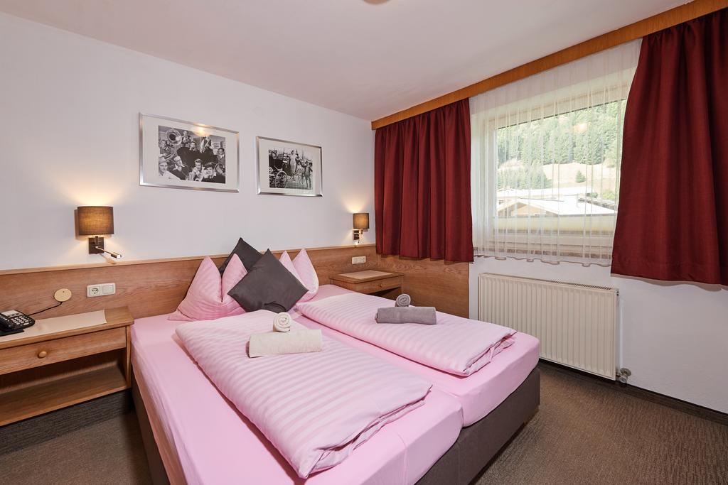 Apartments Neue Post Фильцмос Экстерьер фото