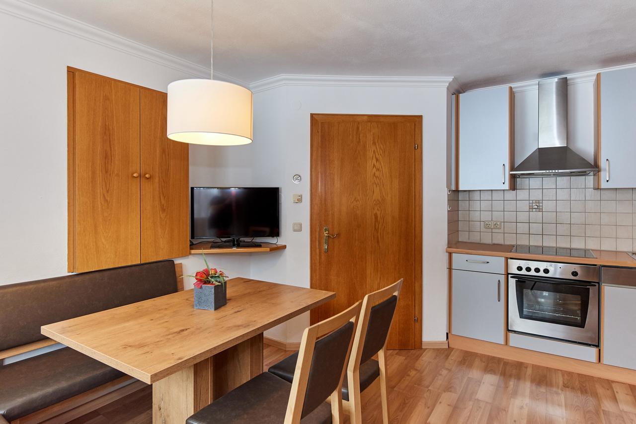Apartments Neue Post Фильцмос Экстерьер фото