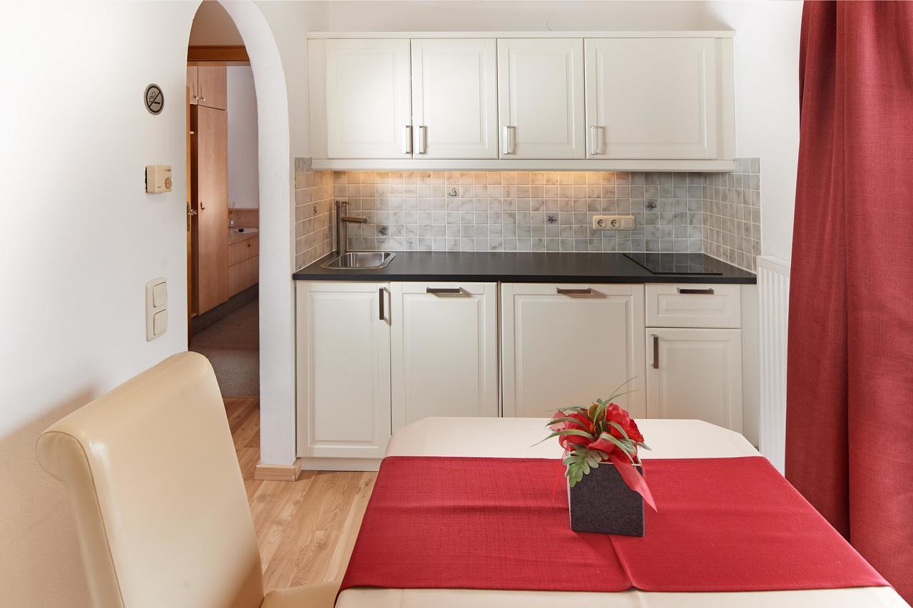 Apartments Neue Post Фильцмос Экстерьер фото