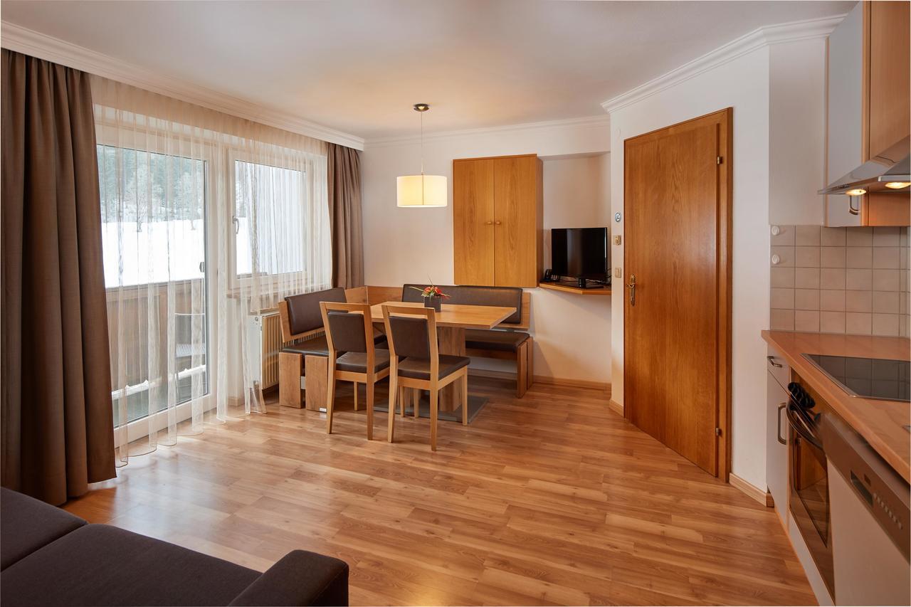 Apartments Neue Post Фильцмос Экстерьер фото